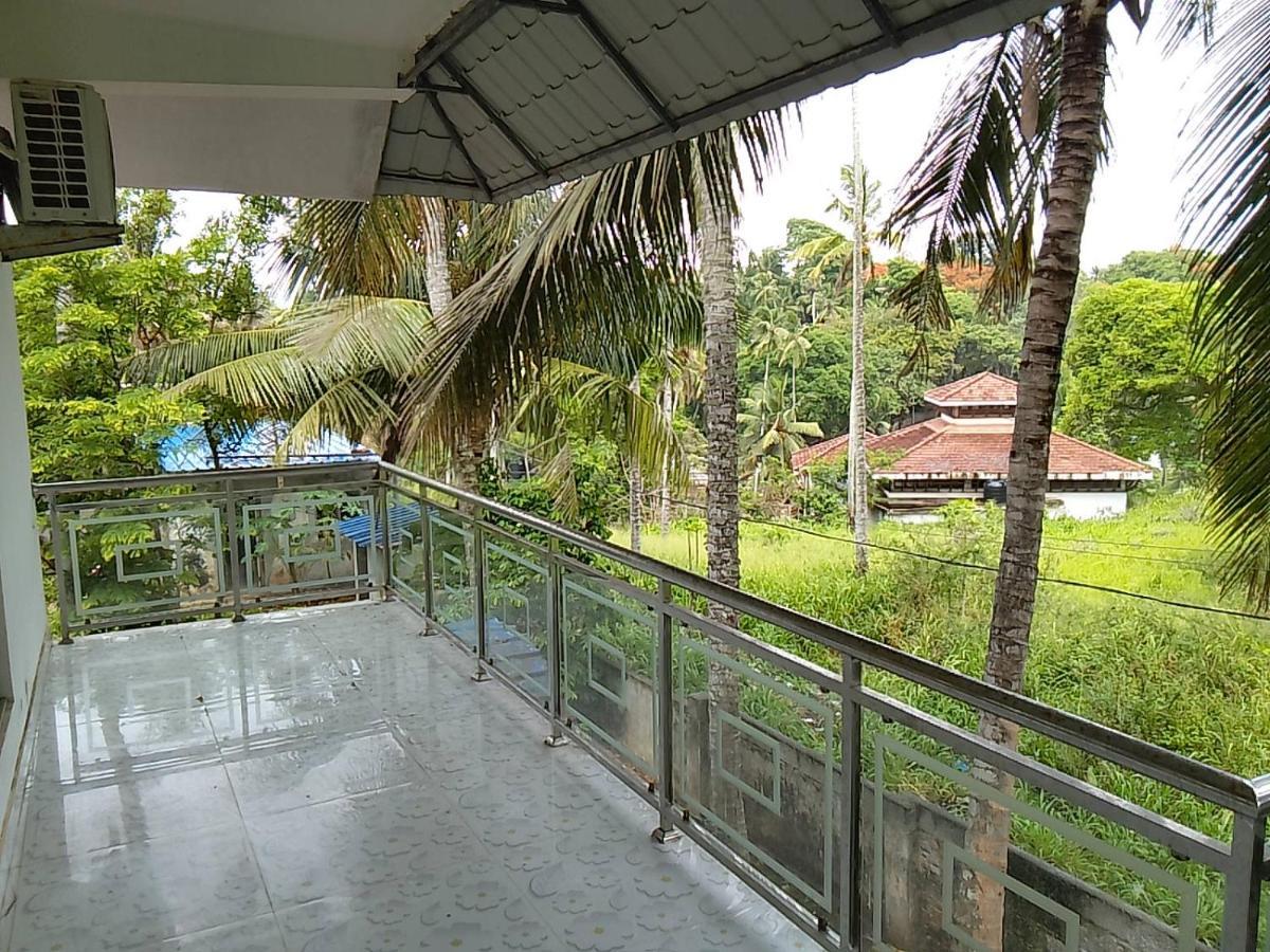 Somatheertham Resort Thiruvananthapuram Exteriér fotografie