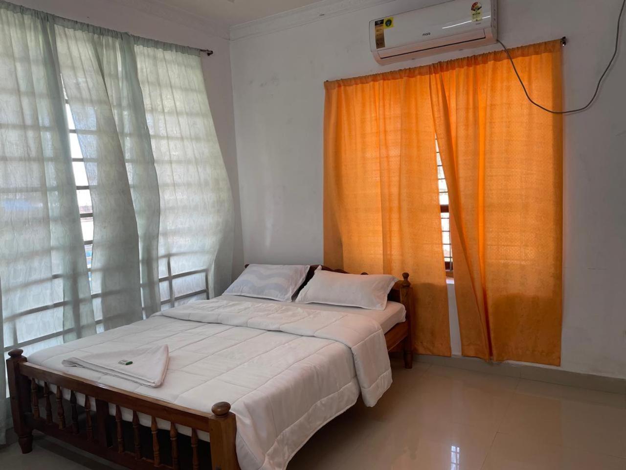 Somatheertham Resort Thiruvananthapuram Pokoj fotografie